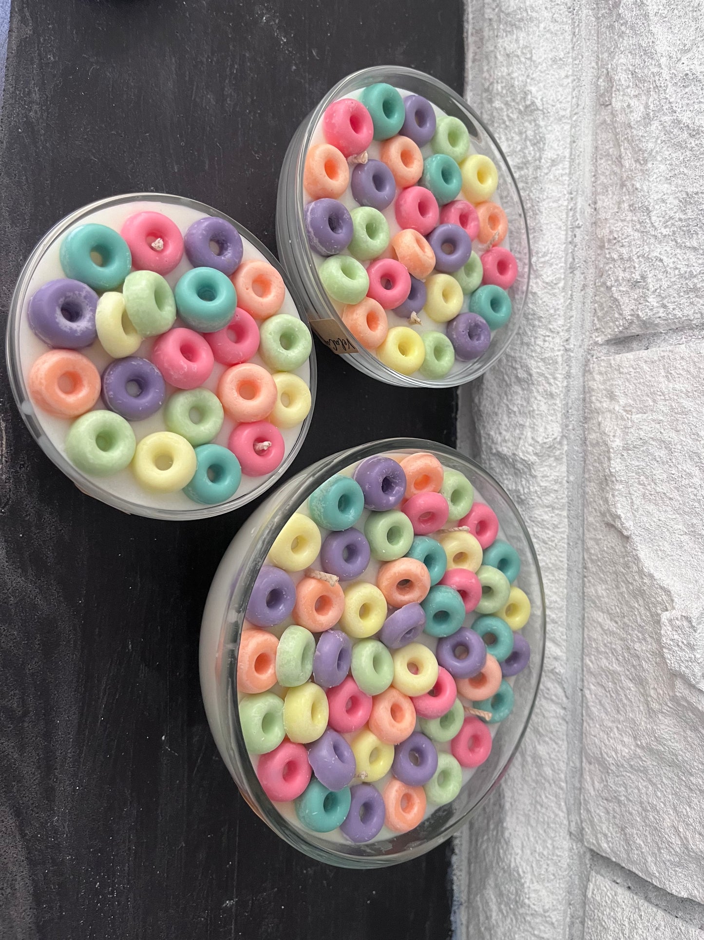 Fruit loops candle