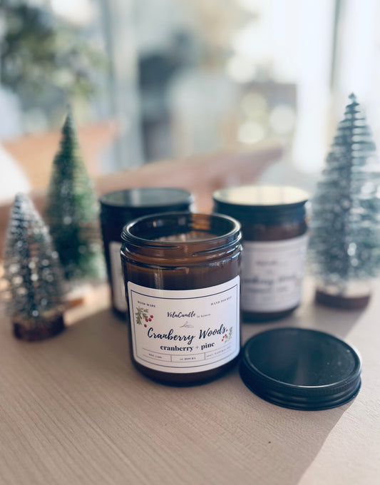 Amber Jar Candles: Cranberry Woods